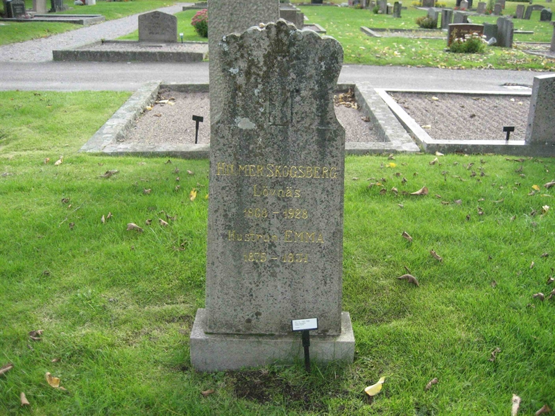 Grave number: Fr 5   792-793