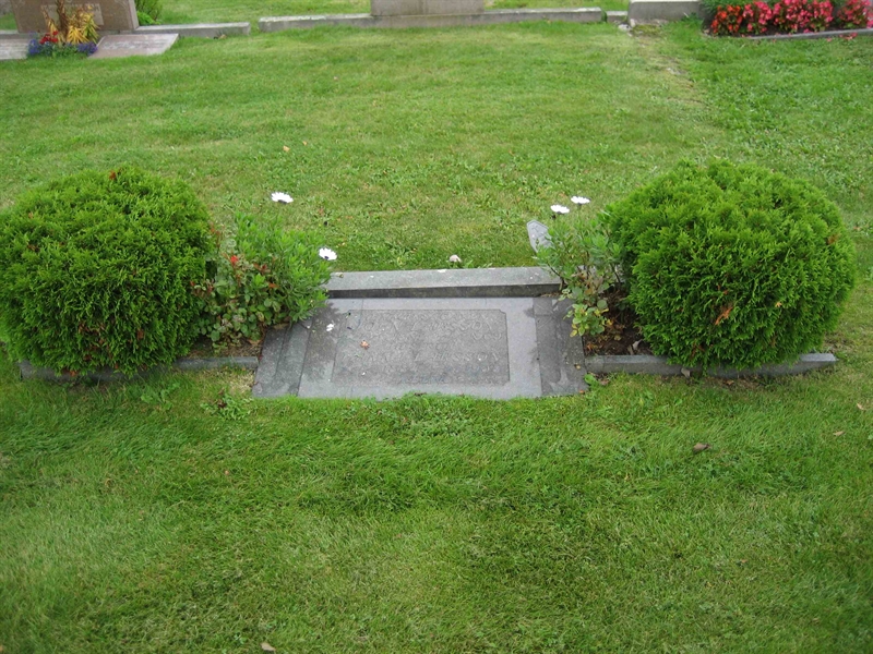 Grave number: Fr 6    49-50