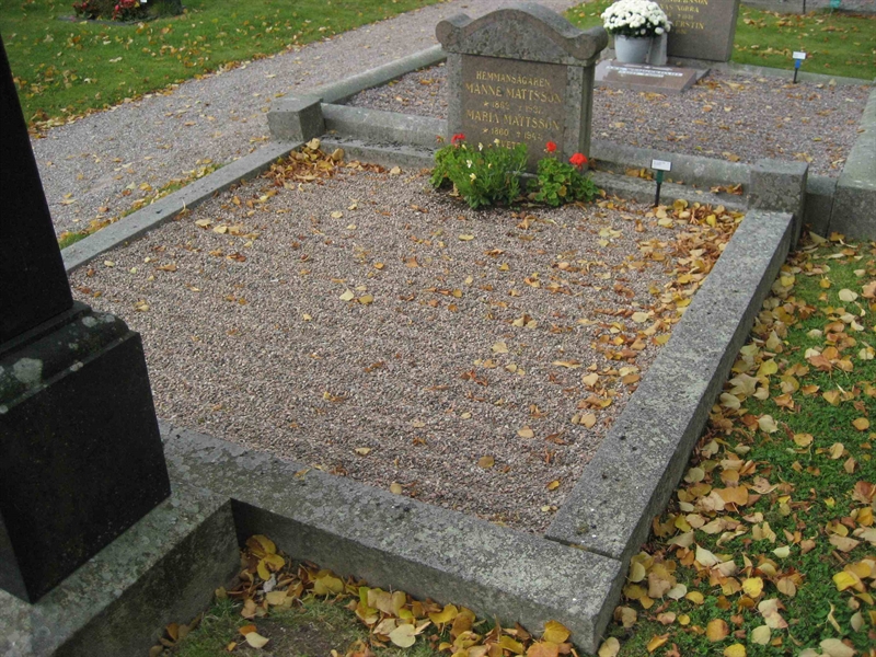 Grave number: Fr 5   685-686