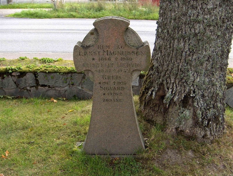 Grave number: Fr 2    77-78