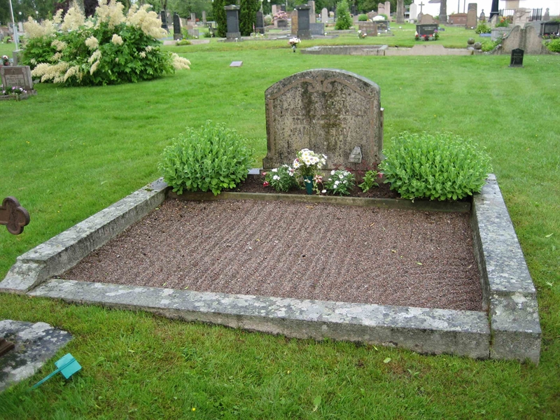 Grave number: Fr 2   658-659