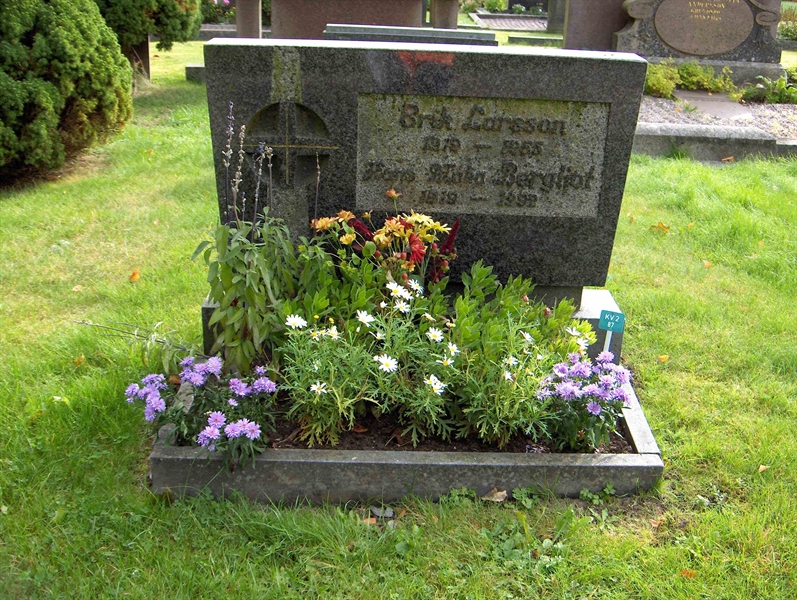 Grave number: Fr 2    87-88