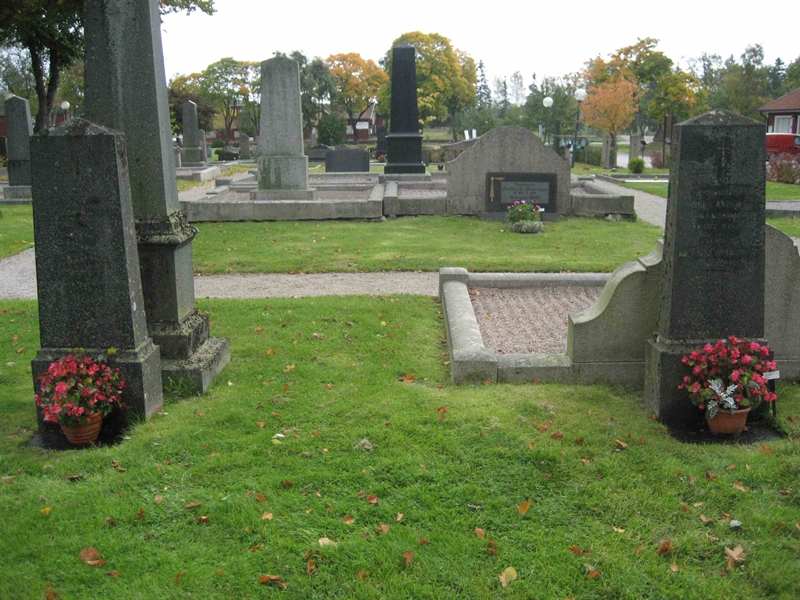 Grave number: Fr 5   536-540