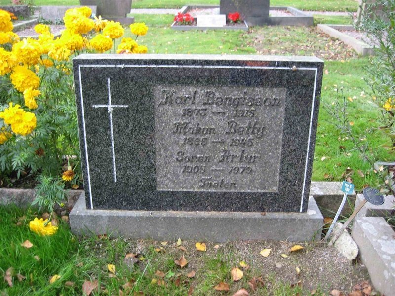 Grave number: Fr 6   160