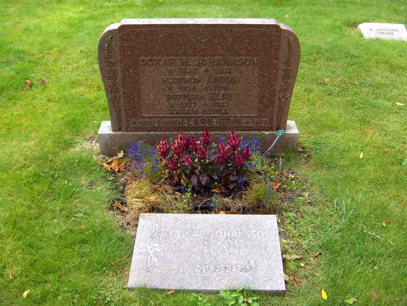 Grave number: Fr 2   267-268