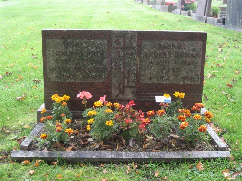 Grave number: Fr 4    54-56