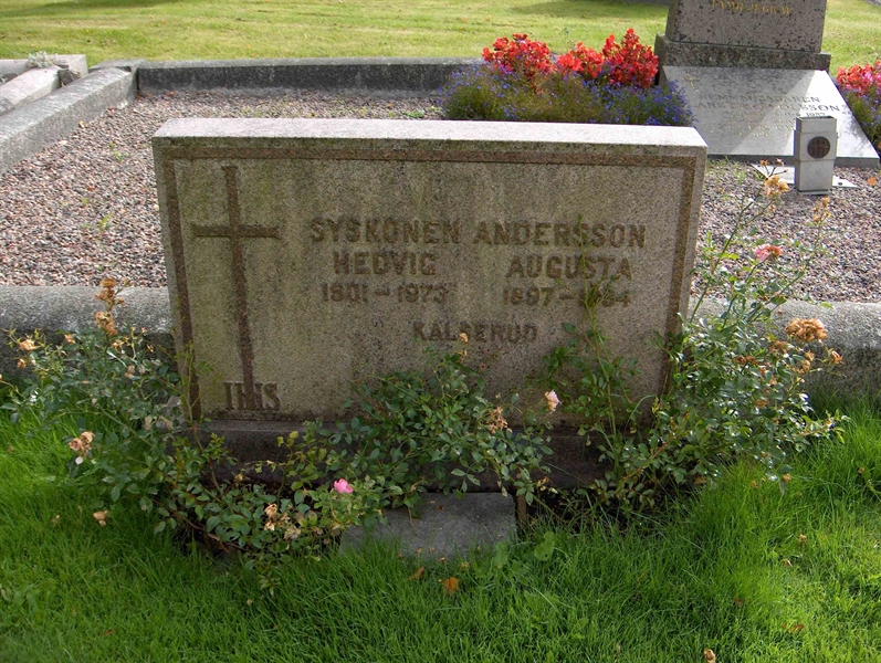 Grave number: Fr 2   101-102