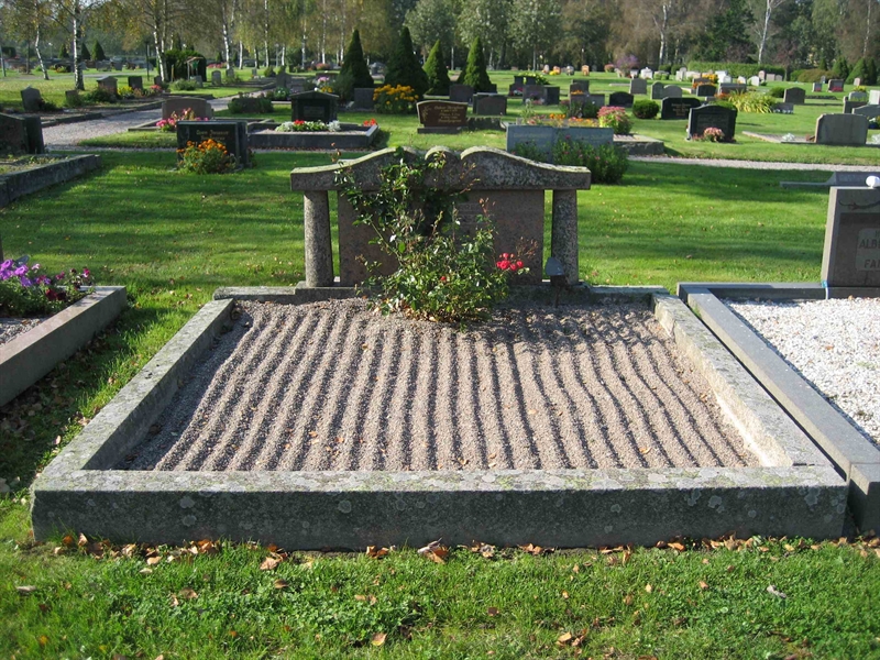 Grave number: Fr 6   299-300