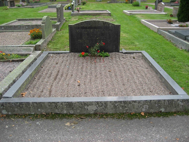 Grave number: Fr 6   265-266