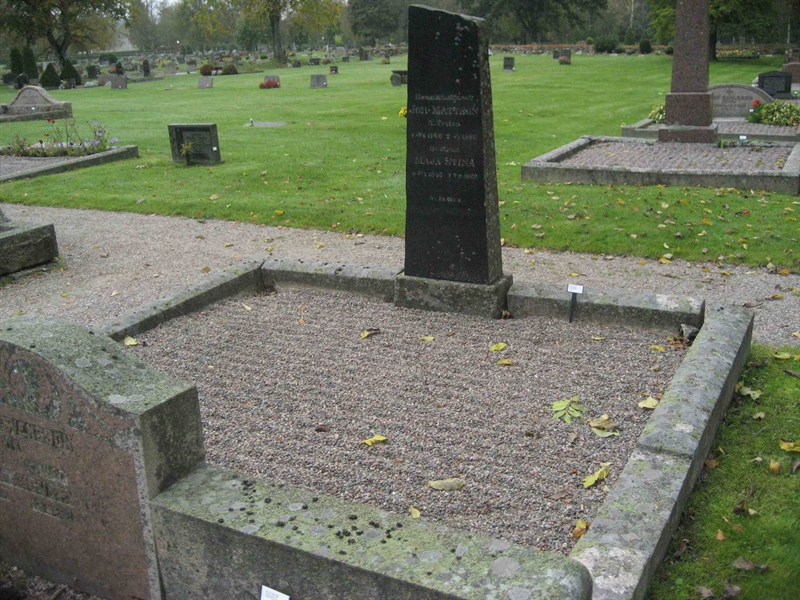 Grave number: Fr 5    61-63