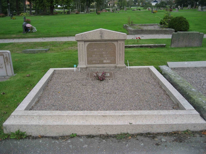 Grave number: Fr 6    19-20
