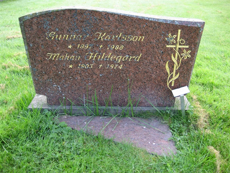 Grave number: Fr 1   369-370