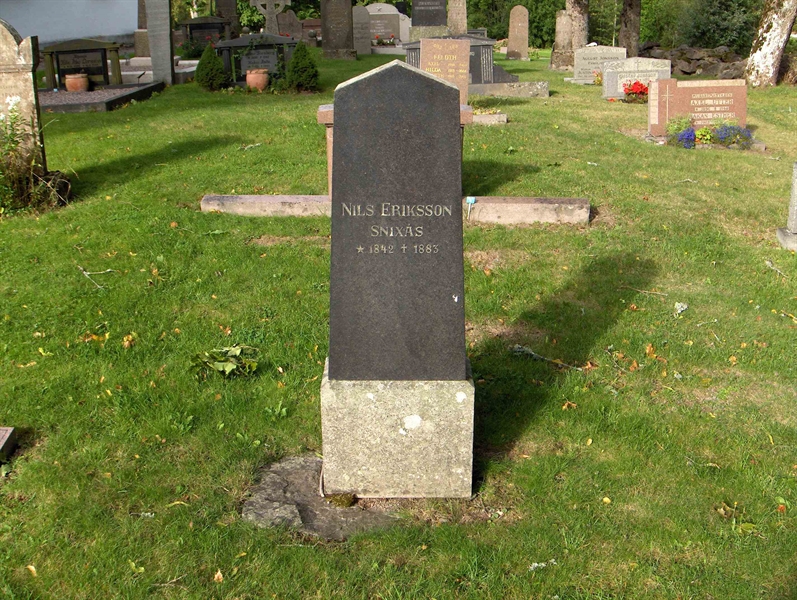 Grave number: Fr 3   102-103
