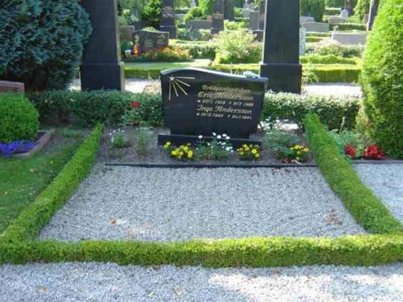 Grave number: FLÄ B   147a,  147b