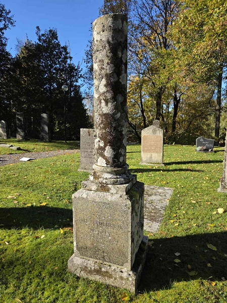 Grave number: Ö A B   374