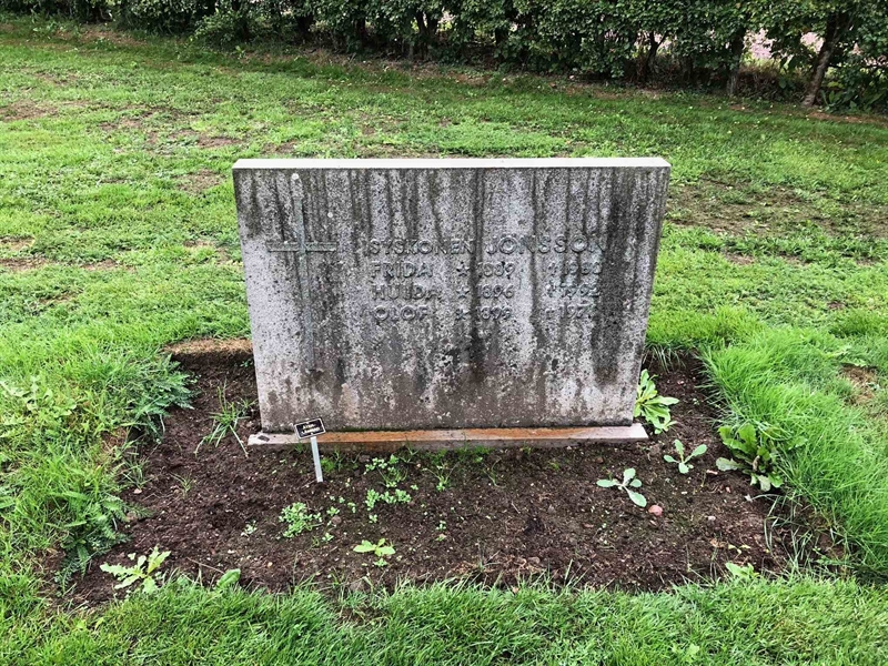 Grave number: Kå 47   172, 173, 174