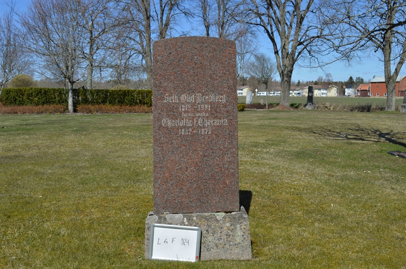 Grave number: LG F   164