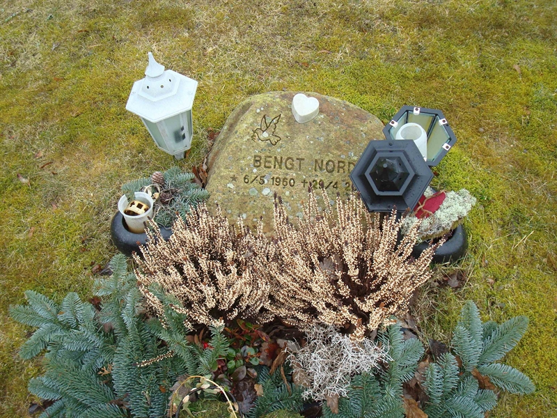 Grave number: BR D    55