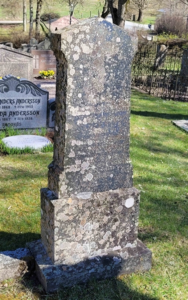 Grave number: JÄ 3  5:6
