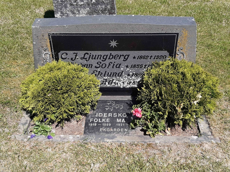 Grave number: JÄ 06   167