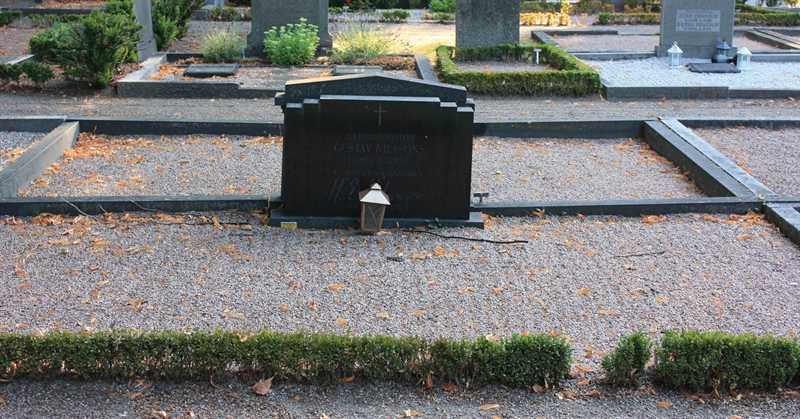 Grave number: Ö 21i    91, 92, 93