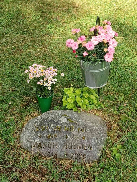 Grave number: OS ÖK U 68