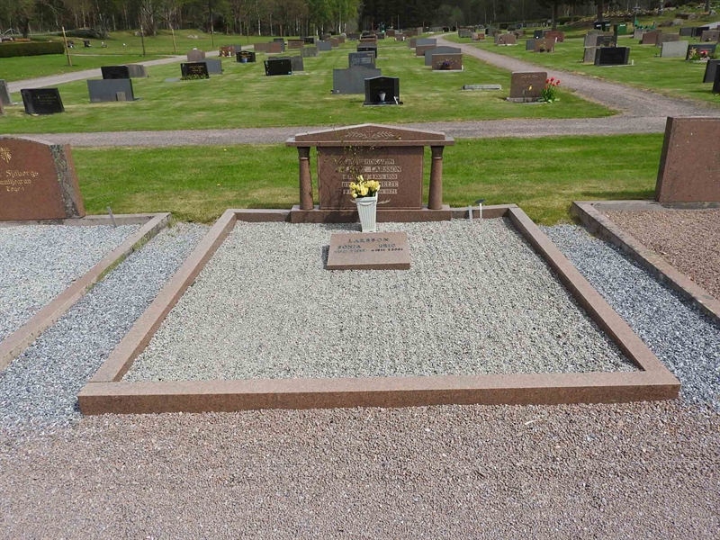 Gravnummer: BK H   134-135