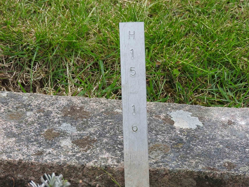 Gravnummer: BK H    15-16