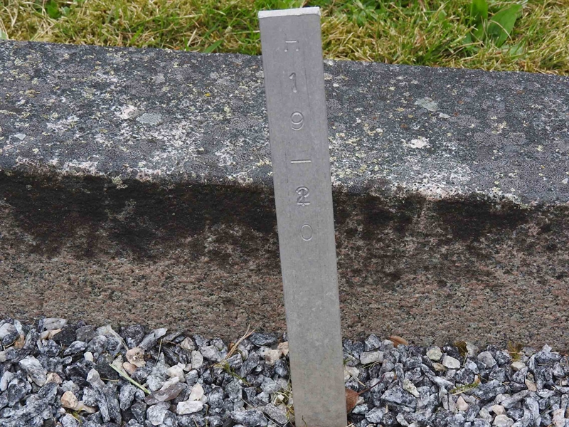 Gravnummer: BK H    19-20