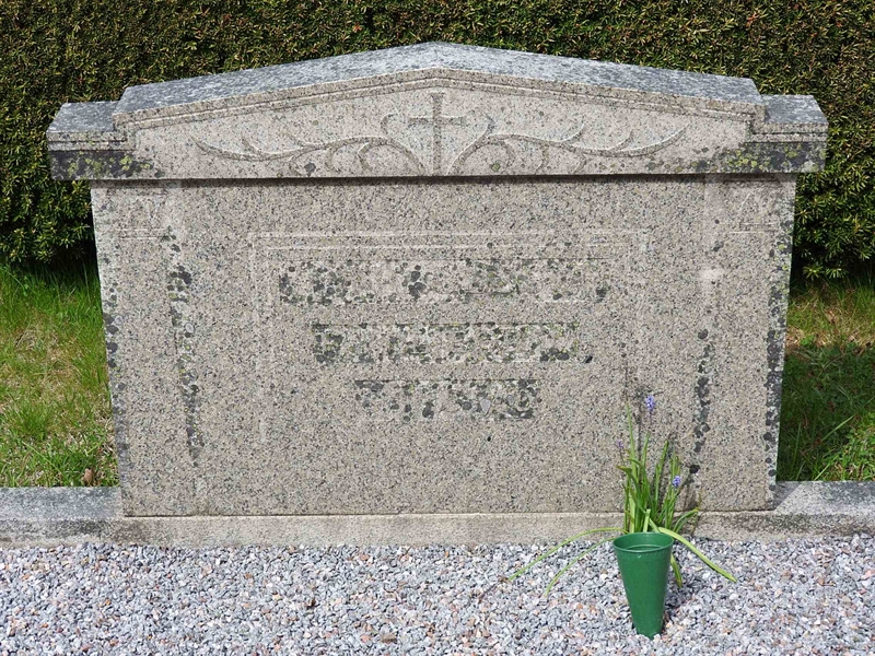 Gravnummer: BK H   175-176
