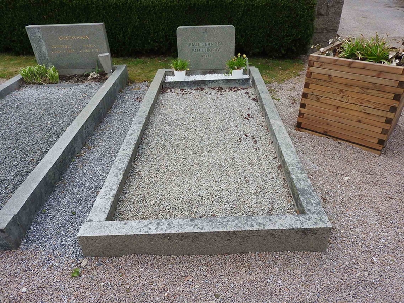 Gravnummer: BK H   200