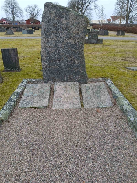 Hautatunnus: 2 8  131, 132, 133