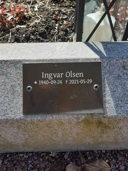 Grave number: A Ask Blå     3