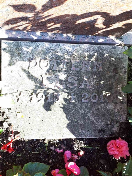 Gravnummer: GK F 5   634AB