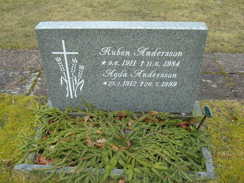 Grave number: BR D   394, 395