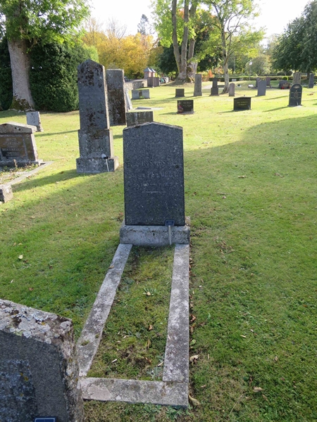 Grave number: HK H    49, 50
