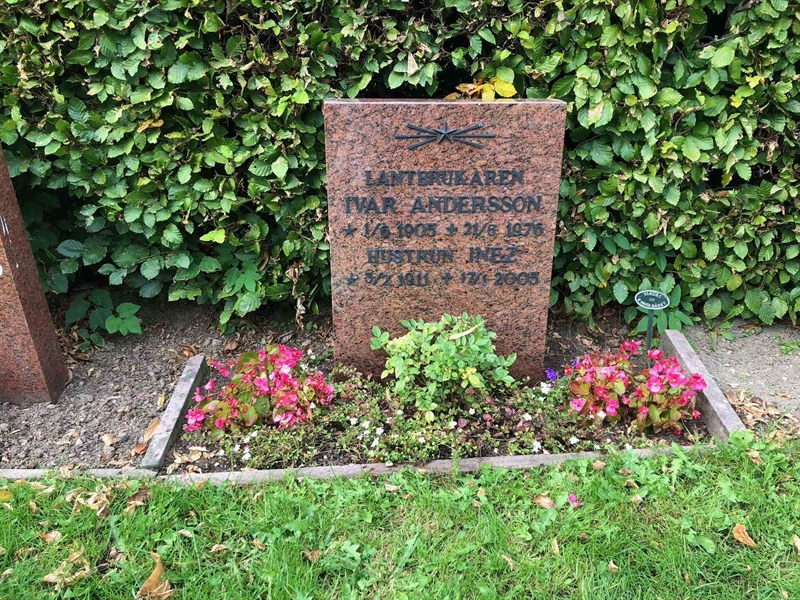 Grave number: AK 05    21