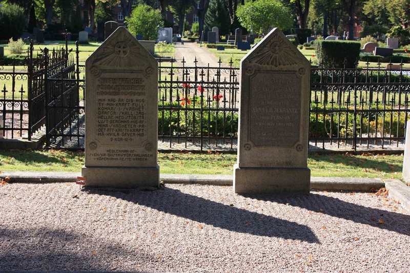 Grave number: Ö YÄ   179, 180, 181