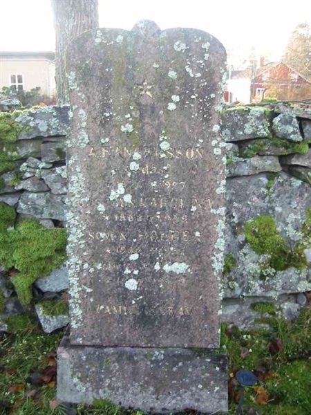 Grave number: KV C    6a-c