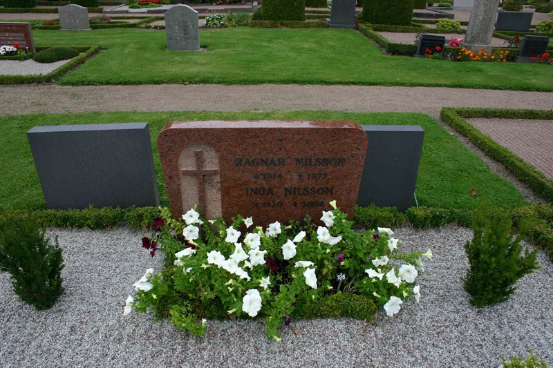 Grave number: NK SD B   196a, 196b