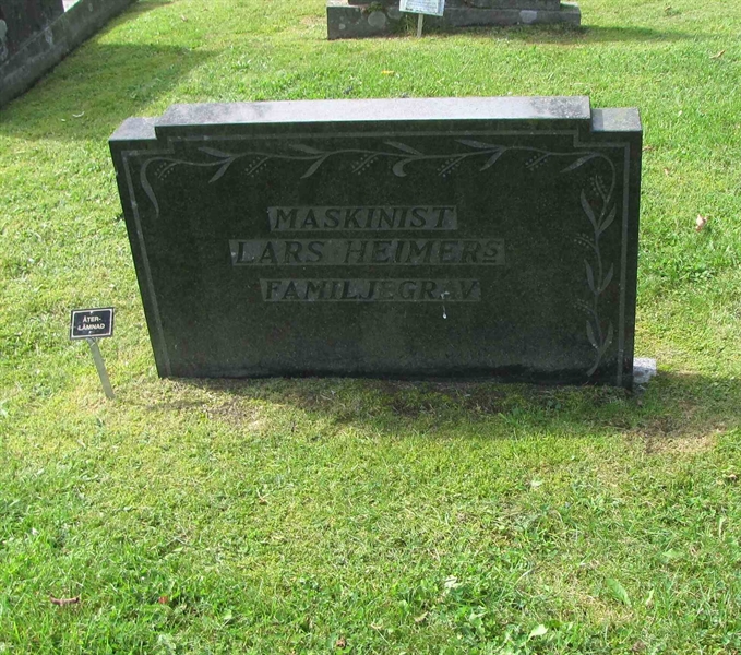 Grave number: HG DUVAN   416, 417
