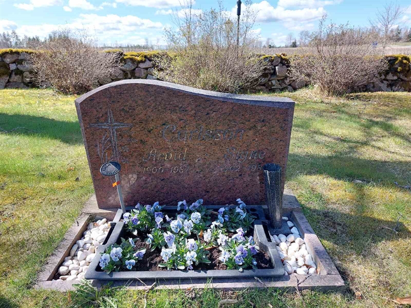 Grave number: HV 26   60, 61