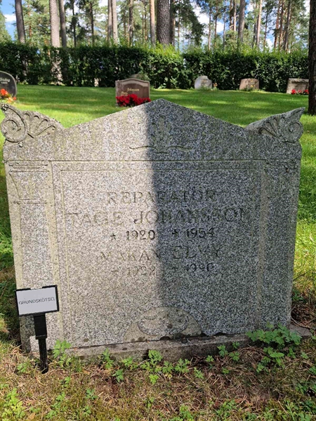 Grave number: 1 KV.4     7-8