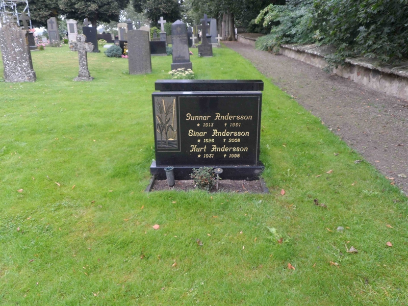 Grave number: SK C    38, 40, 41