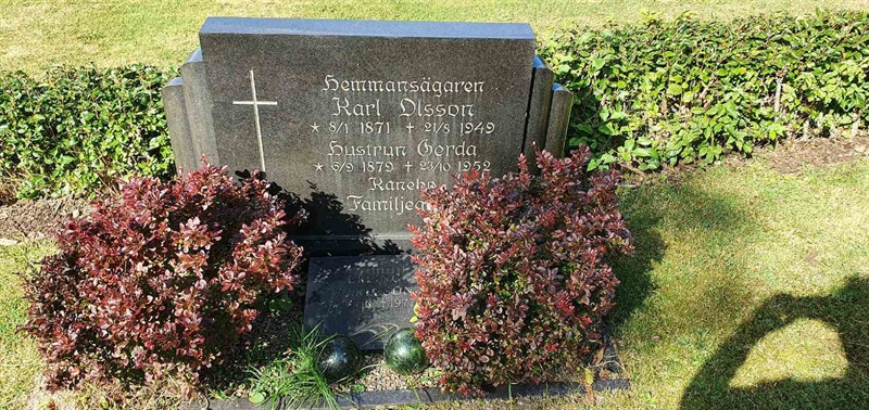 Grave number: SG 01    49, 50