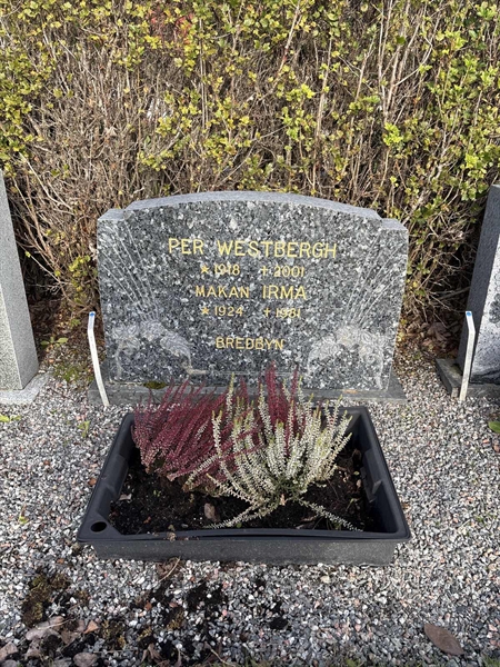 Grave number: 4 N ND    63