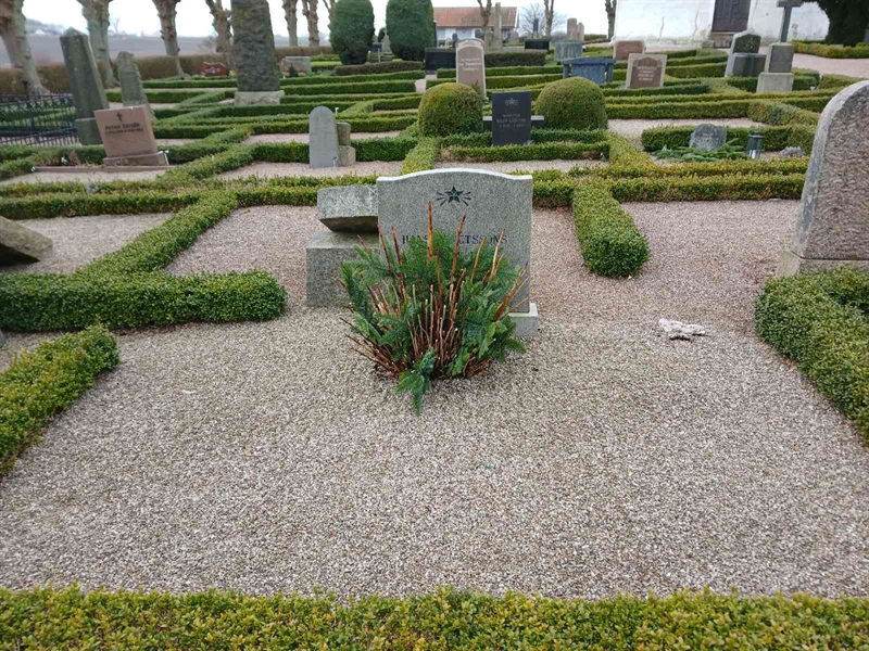 Grave number: TI A 258, 259