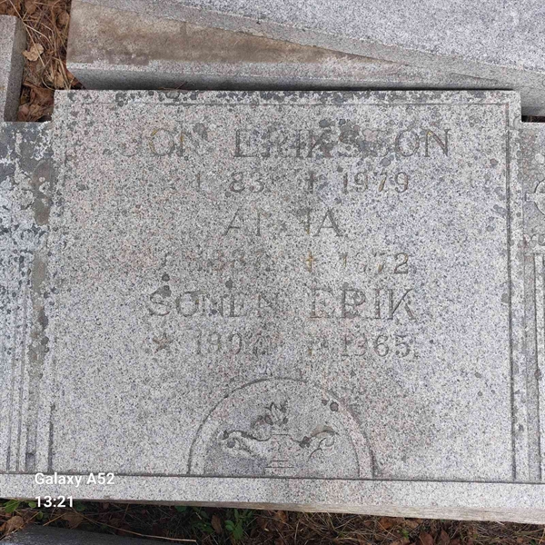 Grave number: AN L     6
