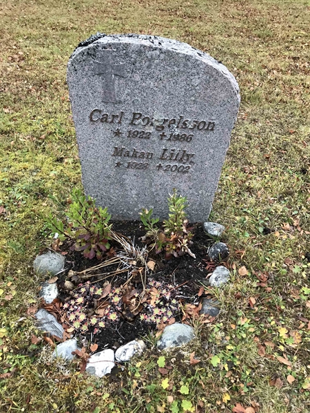 Grave number: VA B    28