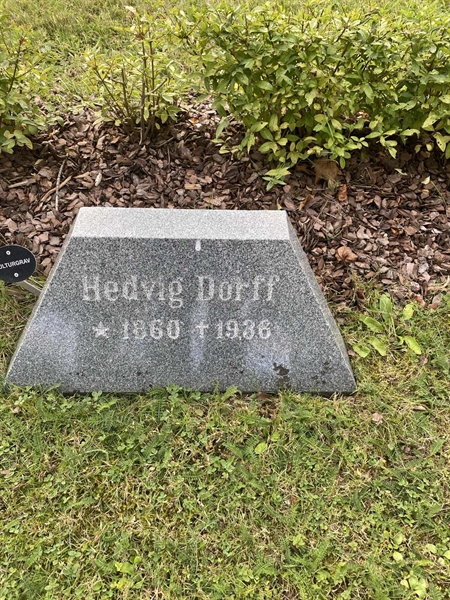 Grave number: 07 4 292
